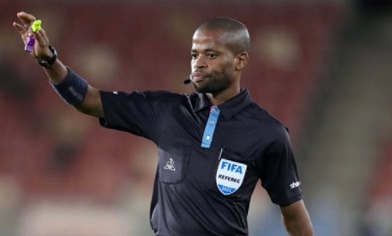 South African referee Abongile Tom.