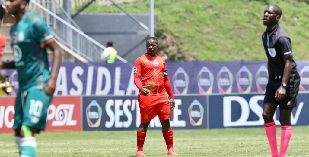 MamKhize backs Royal AM player-chairman Andile Mpisane during PSL DDC match against AmaZulu. Photo courtesy of Twitter @Asidlali