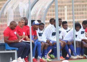 Clinton Larsen and the Magesi bench