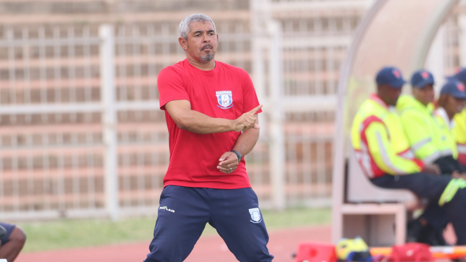 Clinton Larsen giving instructions