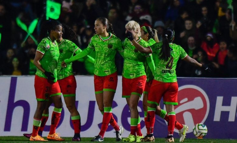 Banyana Banyana forward Jermaine Seoposenwe in action for Juarez.