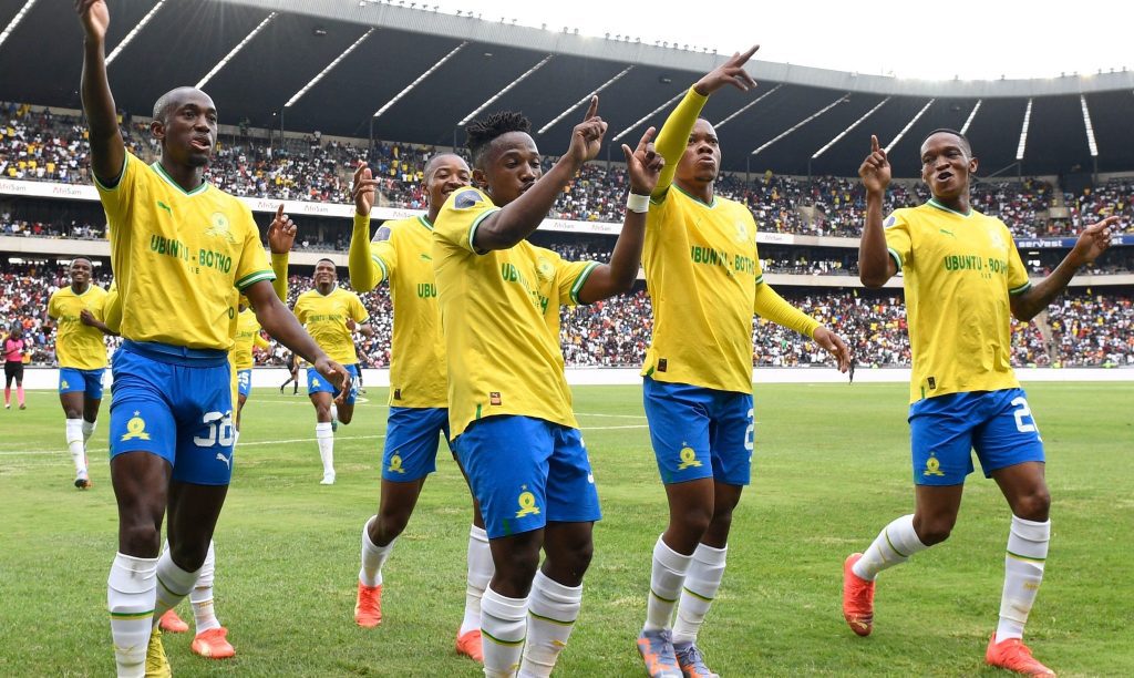 Cassius Mailula of Mamelodi Sundowns celebrates goal with teammates in a league game against Orlando Pirates