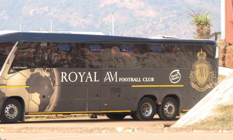 Royal AM bus