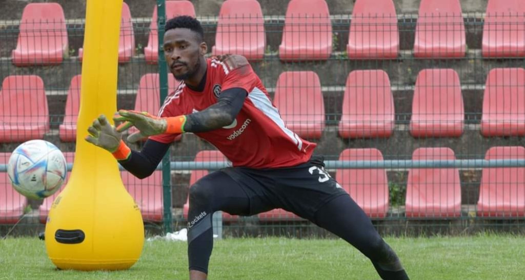 Sipho chaine in training at Orlando Pirates