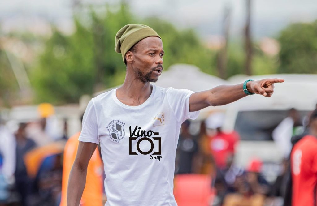 Tumelo 'Maleven' Mogale giving instructions to his Sabelo Super Stars FC players during a game