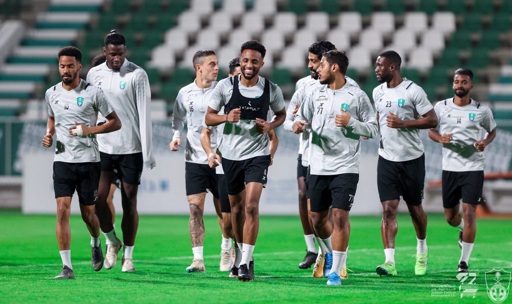 Al Ahli players warming up