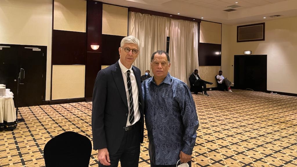 SAFA president Dr Danny Jordaan met up with former Arsenal mentor Arsene Wenger. 