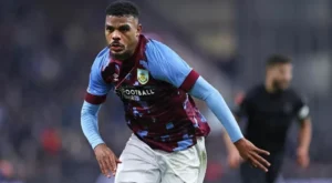 Lyle Foster during a Burnley FC game