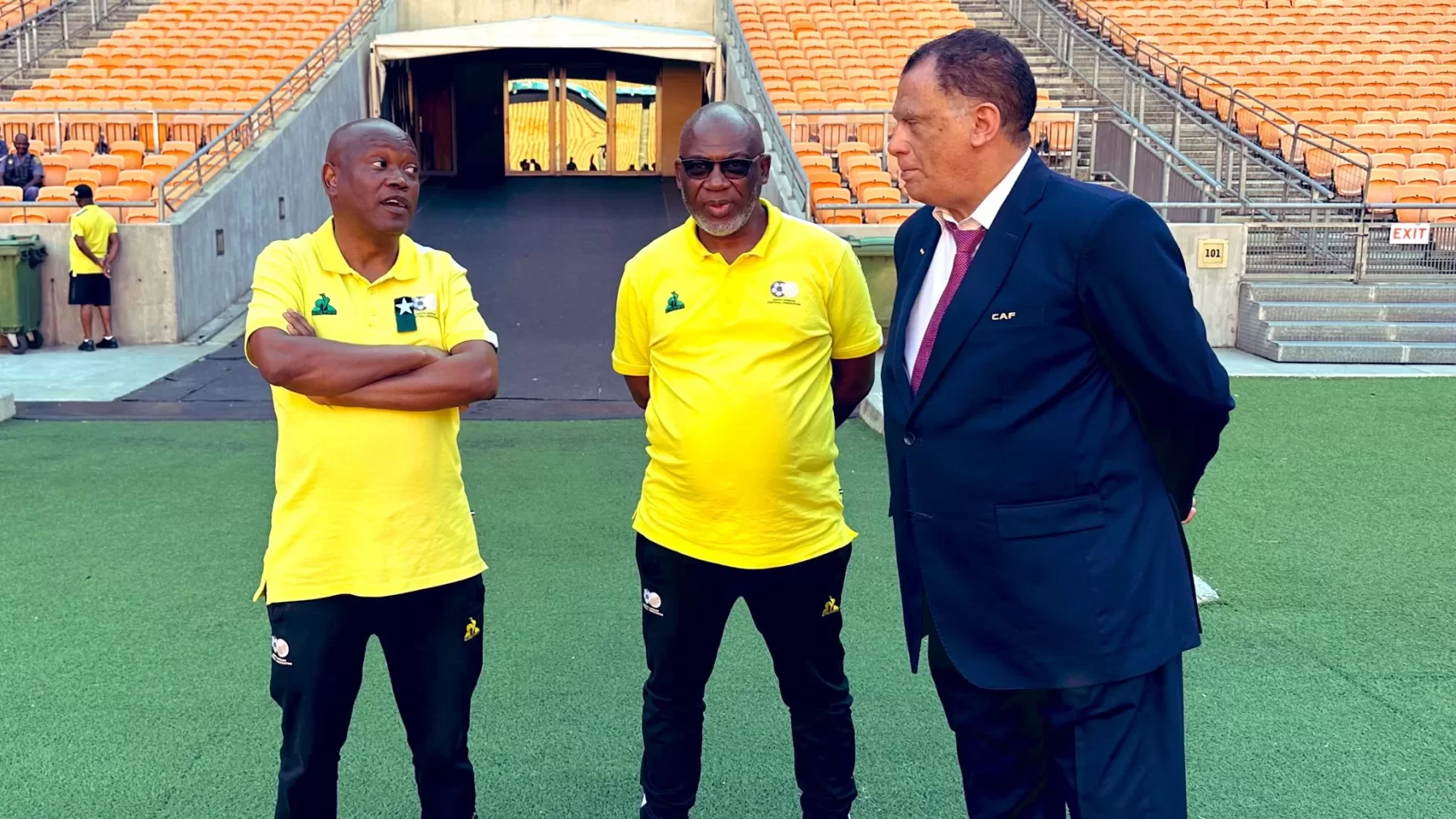 SAFA president Danny Jordaan paid a visit to the Bafana Bafana camp on Wednesday 