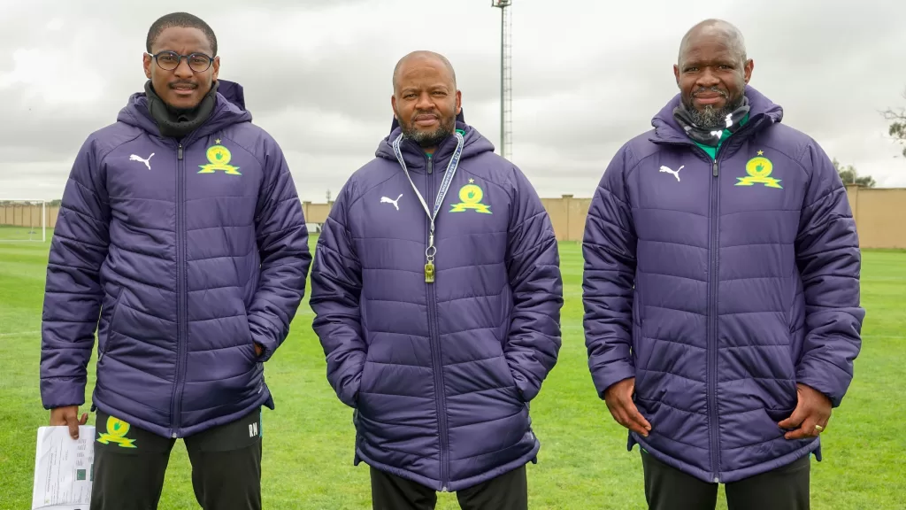 Steve Komphela insists that Rulani Mokwena has developed into a "monster" coach. 