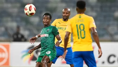 Talent Chawapiwa in action for AmaZulu against Mamelodi Sundowns