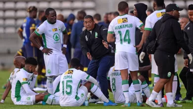 Brandon Truter and AmaZulu players during match against Cape Town City