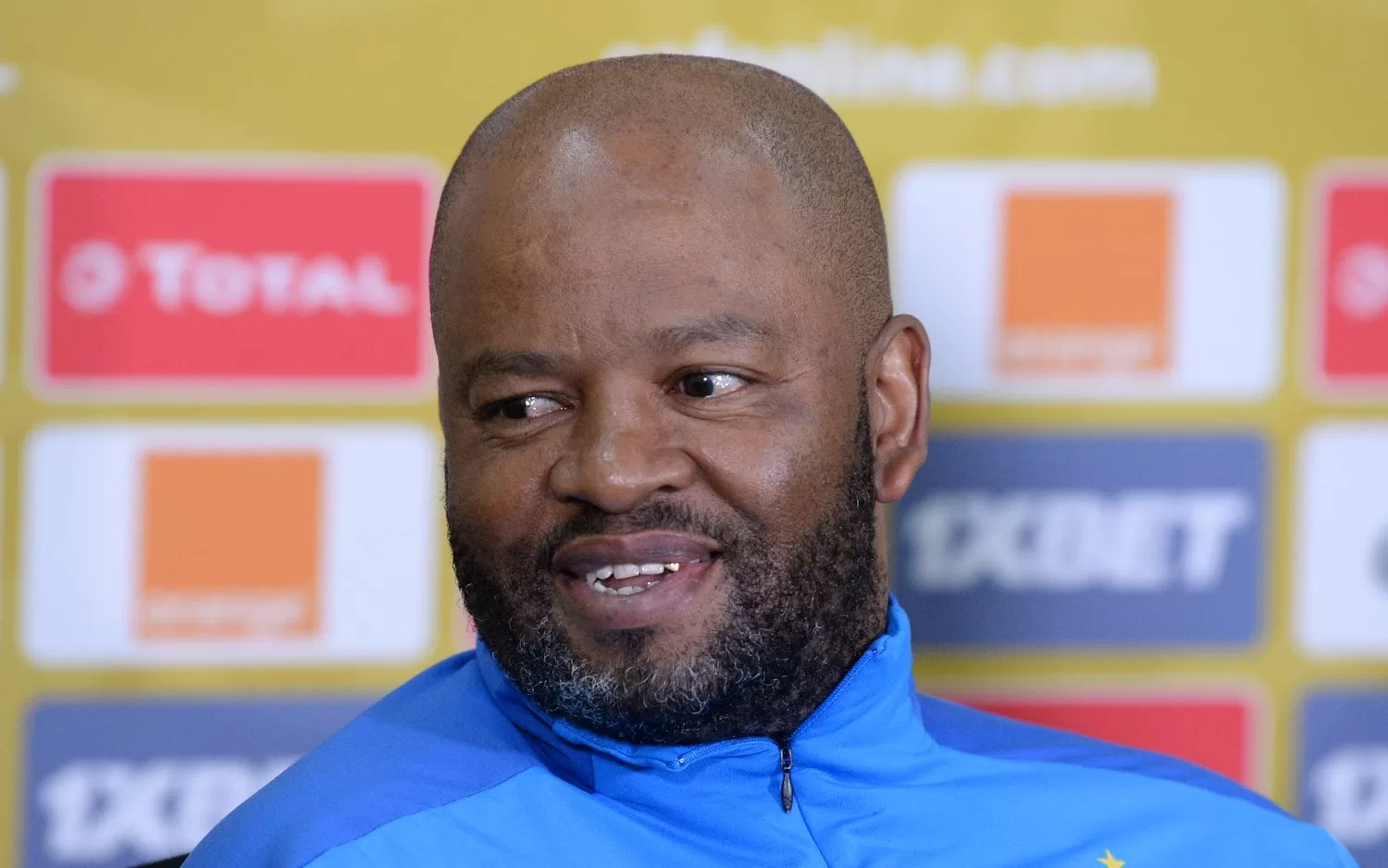 Mamelodi Sundowns senior coach Manqoba Mngqithi