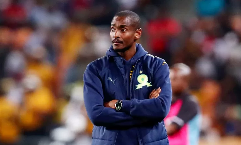 Mamelodi Sundowns coach Rulani Mokwena on the touchline