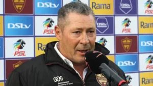 Stellenbosch FC head coach Steve Barker blames referee for loss to Chiefs.