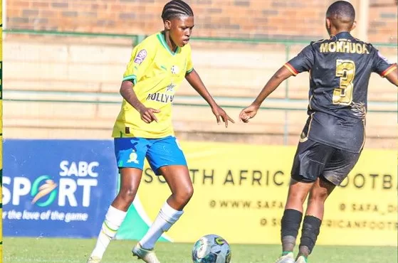 Sundowns Ladies against Royal AM in the Hollywoodbets Super League