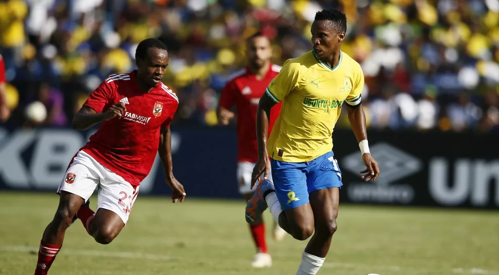 Teko Modise's former teammate Themba Zwane in action