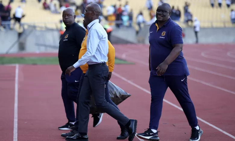 Under fire Arthur Zwane to stay put at Kaizer Chiefs