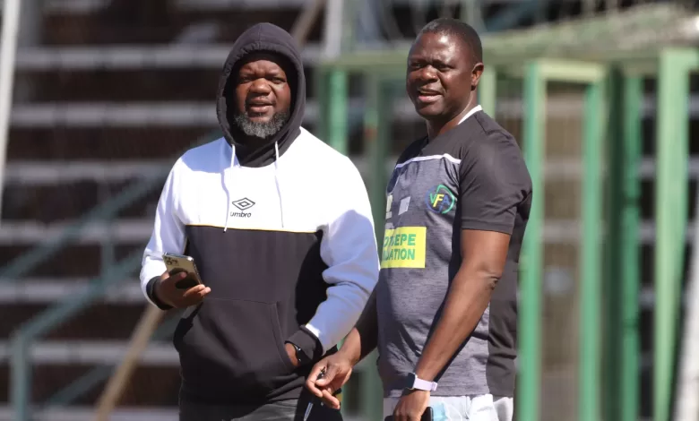 War of words erupts between Simo Dladla and VFA