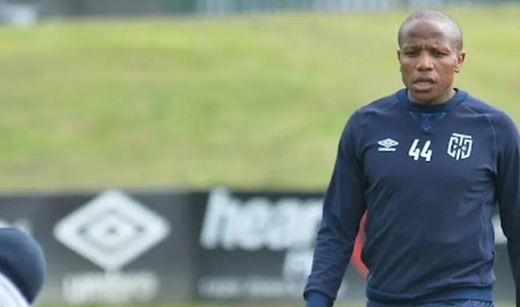 Former Kaizer Chiefs star Lebogang Manyama training with Cape Town City