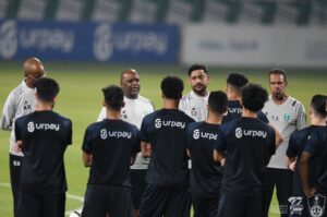 Pitso Mosimane addressing his Al Ahli players