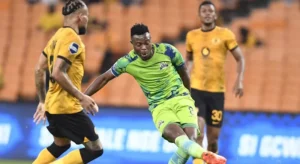 Ranga Chivaviro of Marumo Gallants in action against Kaizer Chiefs