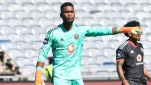 Sipho Chaine in action for Orlando Pirates