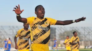 Former NFD top scorer Tiklas Thutlwa secures DStv Premiership move?