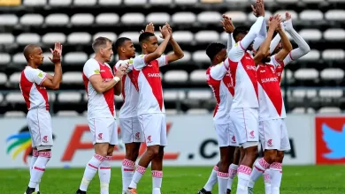 Cape Town Spurs players getting ready for a match