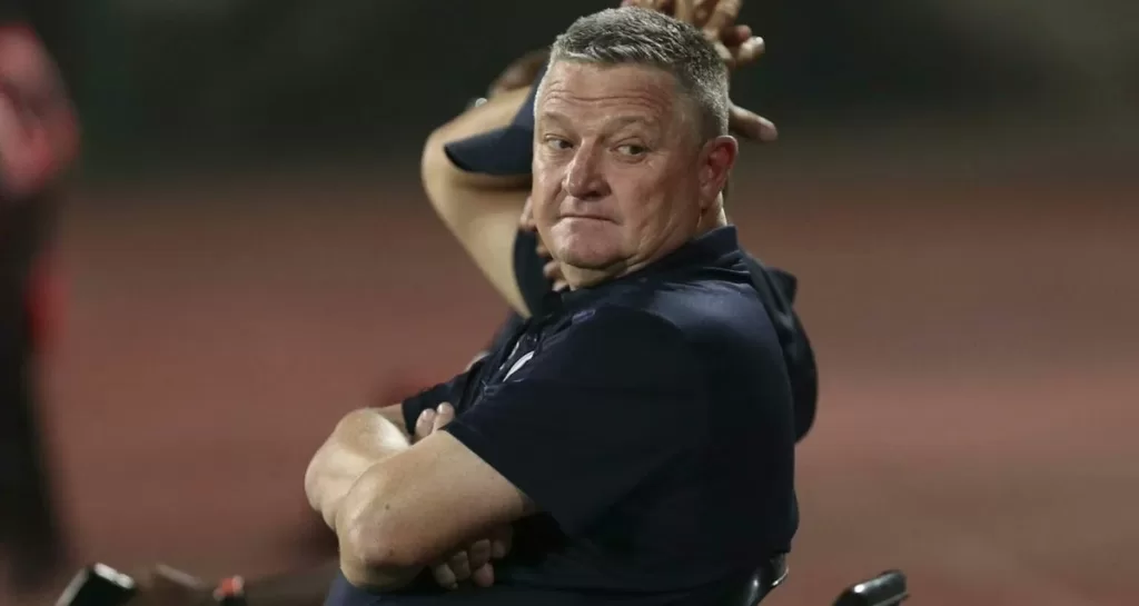 Gavin Hunt on the touchline for SuperSport United in the 2022/23 DStv Premiership