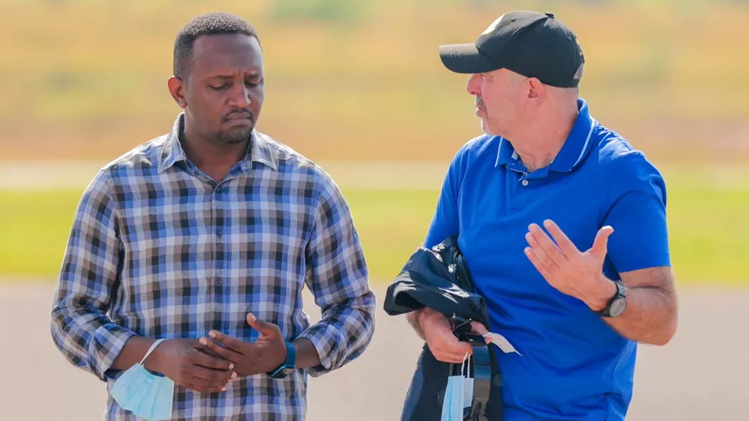 Mohamed Nasreddine Nabi with Hersi