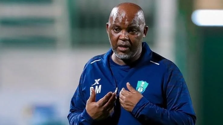 Pitso Mosimane of Al Ahli during a game 