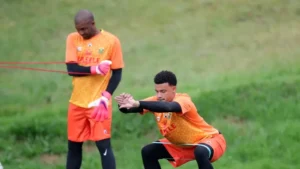 Ronwen Williams and Itumeleng Khune during a Bafana Bafana training session