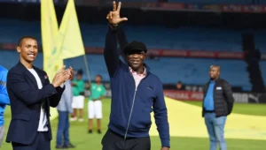 Thlopie Motsepe and Roger Feutmba prior to a Mameodi Sundowns game