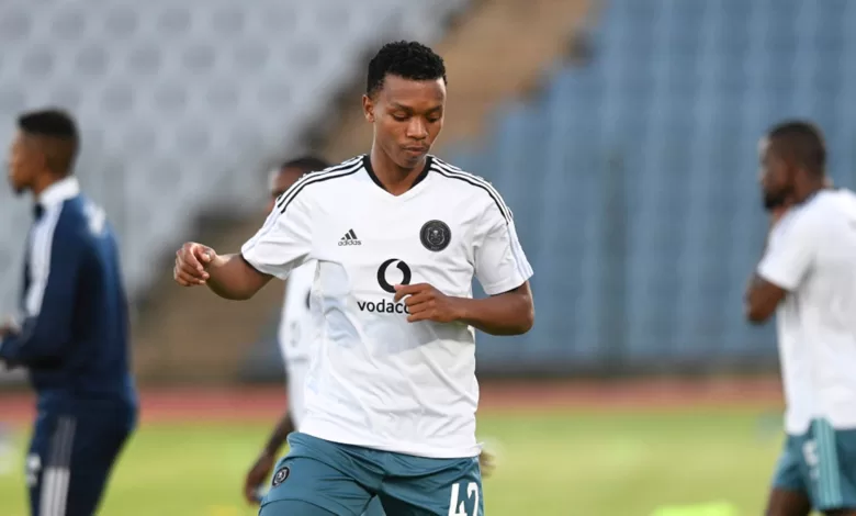 Boitumelo Radiopane during a warm-up session at Orlando Pirates