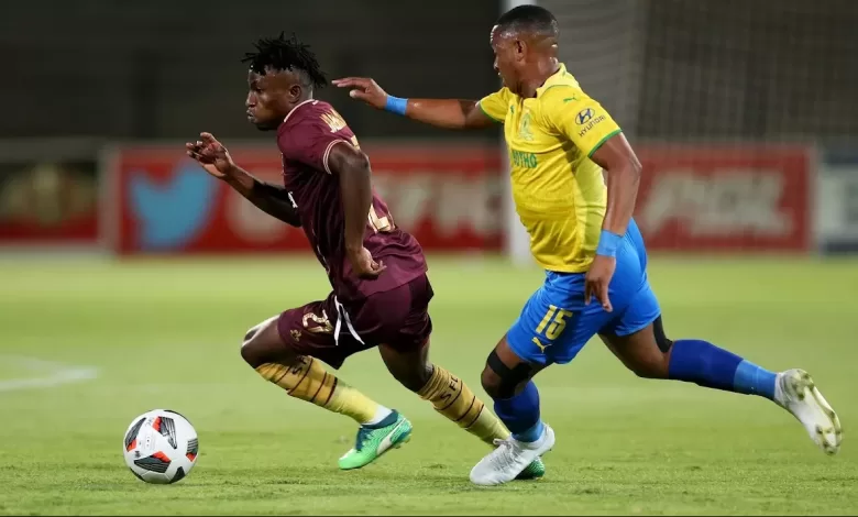 Stellenbosch FC attacker Ibraheem Jabaar tussling for the ball with Andile Jali