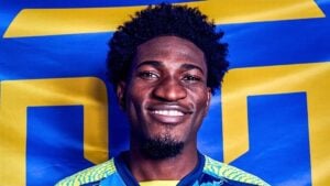 Jó Paciência signs for Cape Town City.