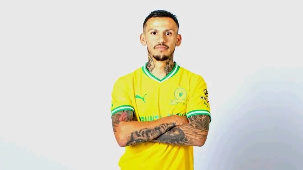 Manqoba Mngqithi's verdict on Junior Mendieta of Mamelodi Sundowns.