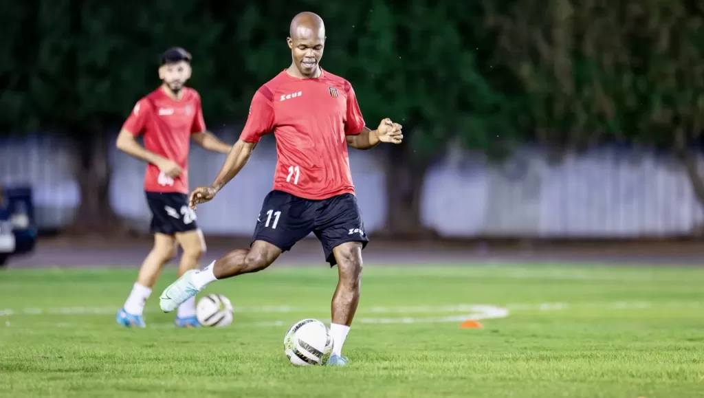 Knowledge Musona during a training session at Al Riyadh