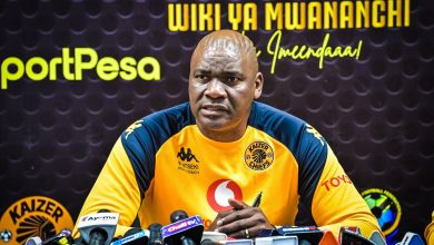 Molefi Ntseki of Kaizer Chiefs addressing the media