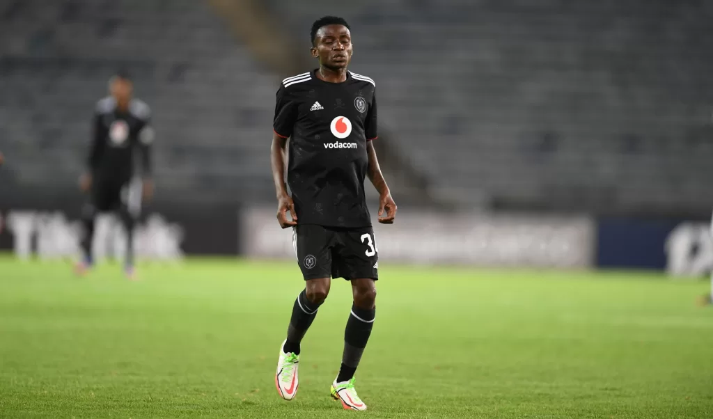 Ntsako Makhubela receives enticing offer after leaving Pirates