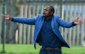 Simo Dladla giving instructions on the touchline