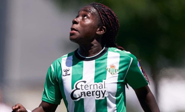 Banyana Banyana star Ode Fulutudilu in action for Real Betis.