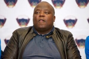 Chippa Mpengesi reveals his approach and assures the safety of Morgan Mammila at United
