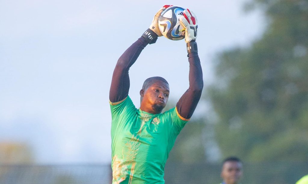 Royal AM goalkeeper Mondli Mpoto against AmaZulu FC