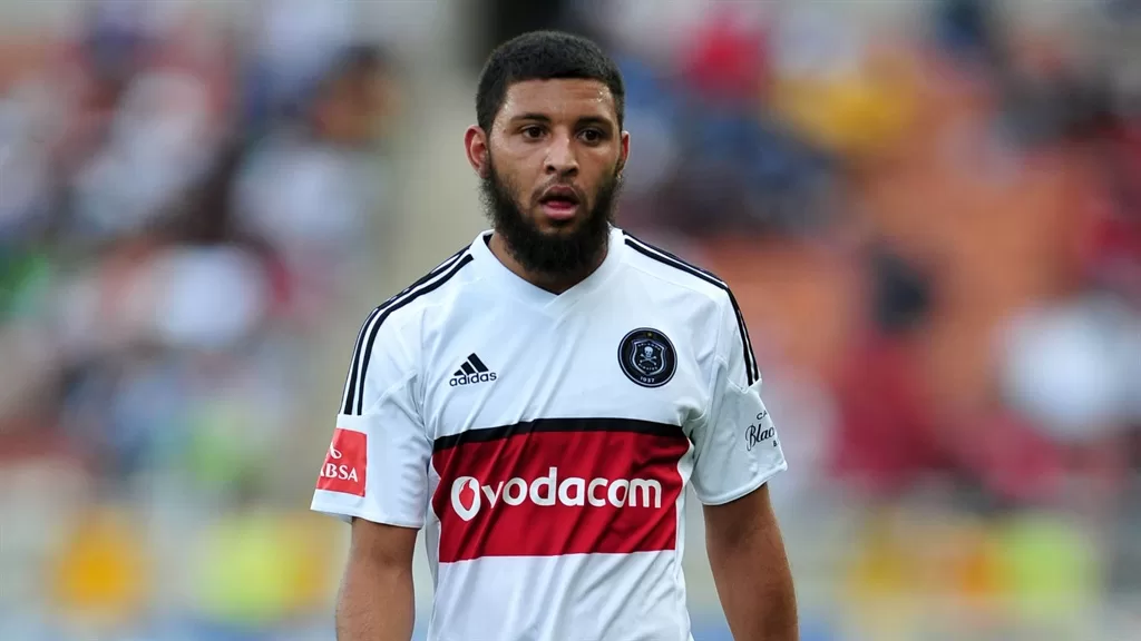 Football Stage on X: He would have turned 37 years old today, one of the  best players Orlando Pirates has ever produced.  / X