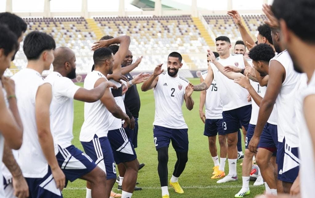 Pitso Mosimane and his Al Wahda FC players