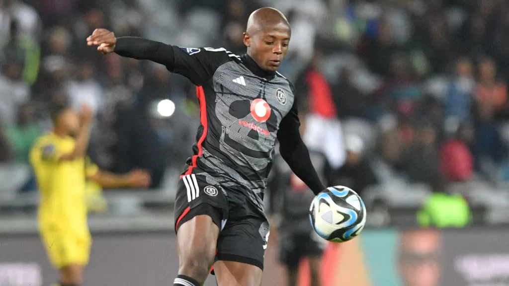 Zakhele Lepasa in action for Orlando Pirates