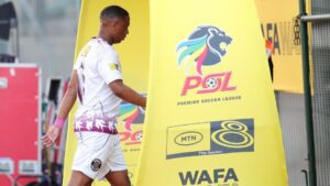 Andile jali heading to the Tunnel.