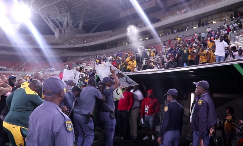 Molefi Ntseki comments on angry Kaizer Chiefs fans after SuperSport loss